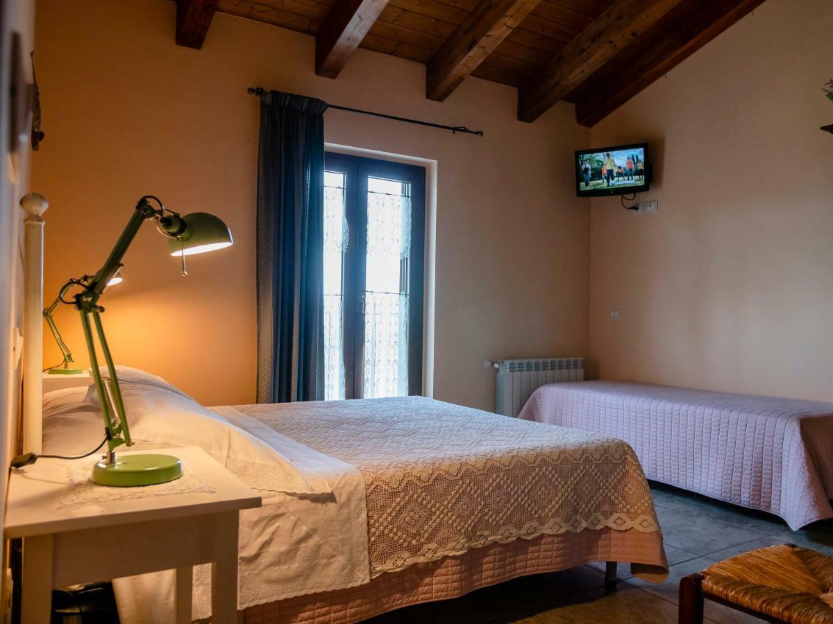 فيلا Manoppelloفي Country House Casale Centurione المظهر الخارجي الصورة