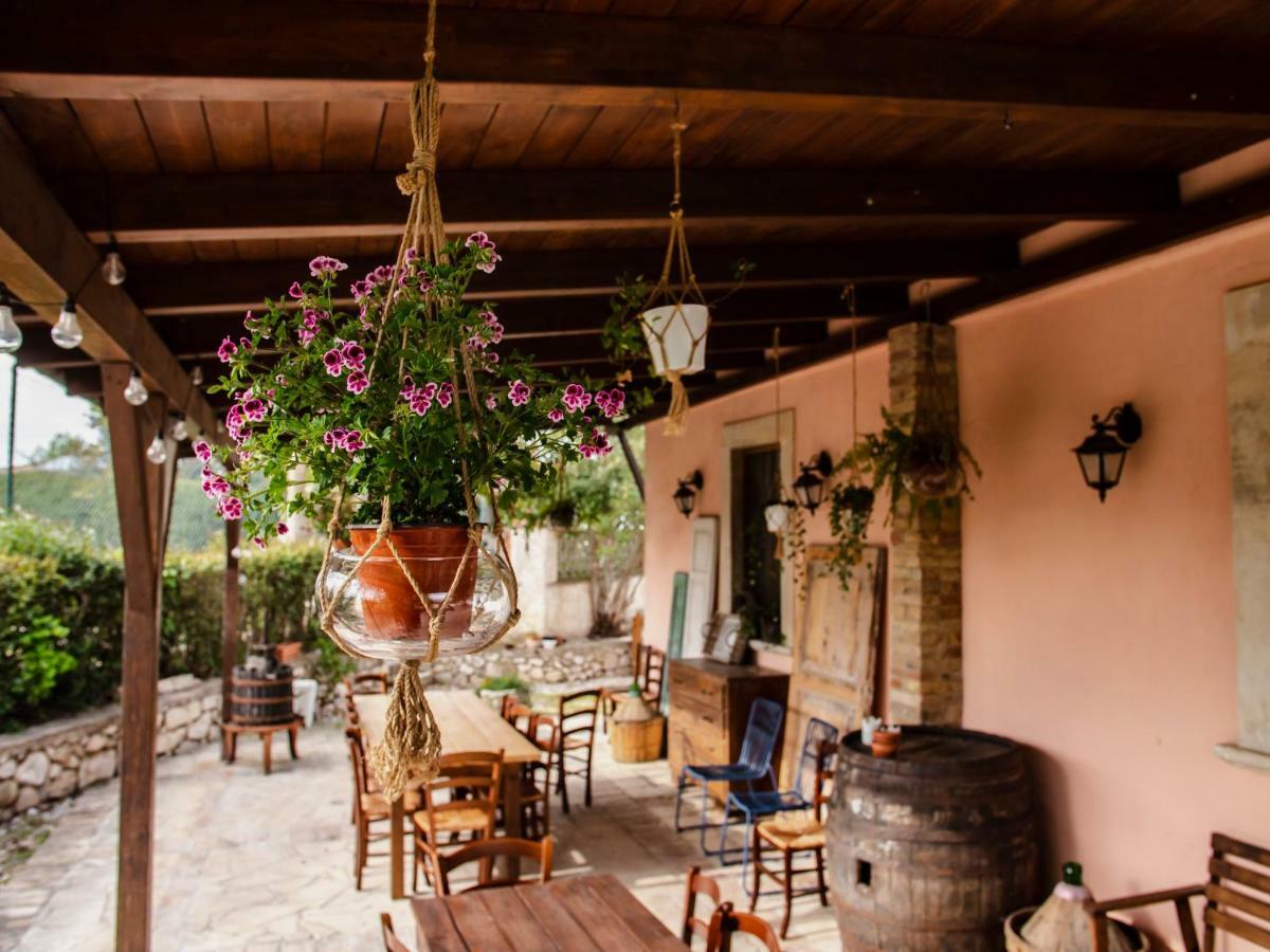 فيلا Manoppelloفي Country House Casale Centurione المظهر الخارجي الصورة