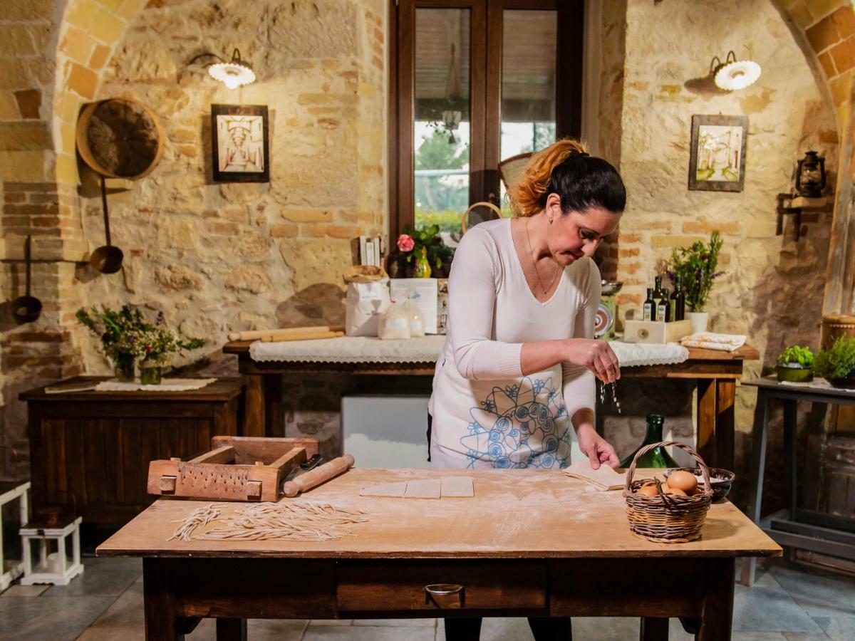 فيلا Manoppelloفي Country House Casale Centurione المظهر الخارجي الصورة